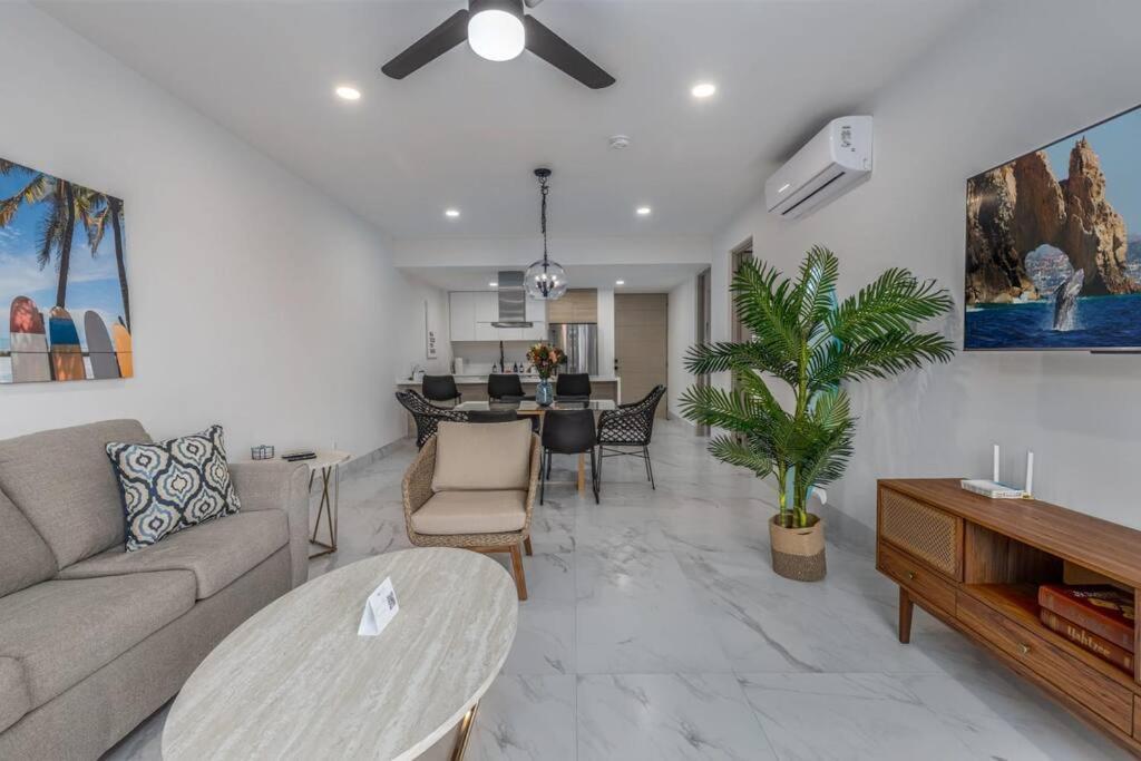 Endless Summer - 2Bed 2Bath Condo - Seasonly Heated Pool With Ocean Views - 5Min Walk To Beach - Fibre Internet - Sleeps 6 Cabo San Lucas Eksteriør billede